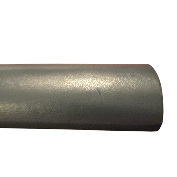 Vintage Fendi Eyeglass Case – Gray Leather – Used Very Good Condition - Picture 7 of 7